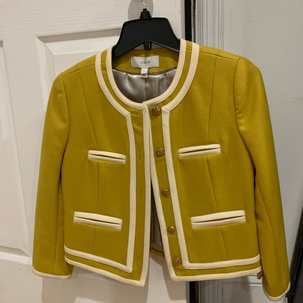 NWT Stunning JCrew blazer. Size 0. Never worn. Gold buttons.